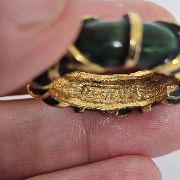 Zentall vintage screw back gold and green enamel chunky hoop earrings - Picture 3 of 4